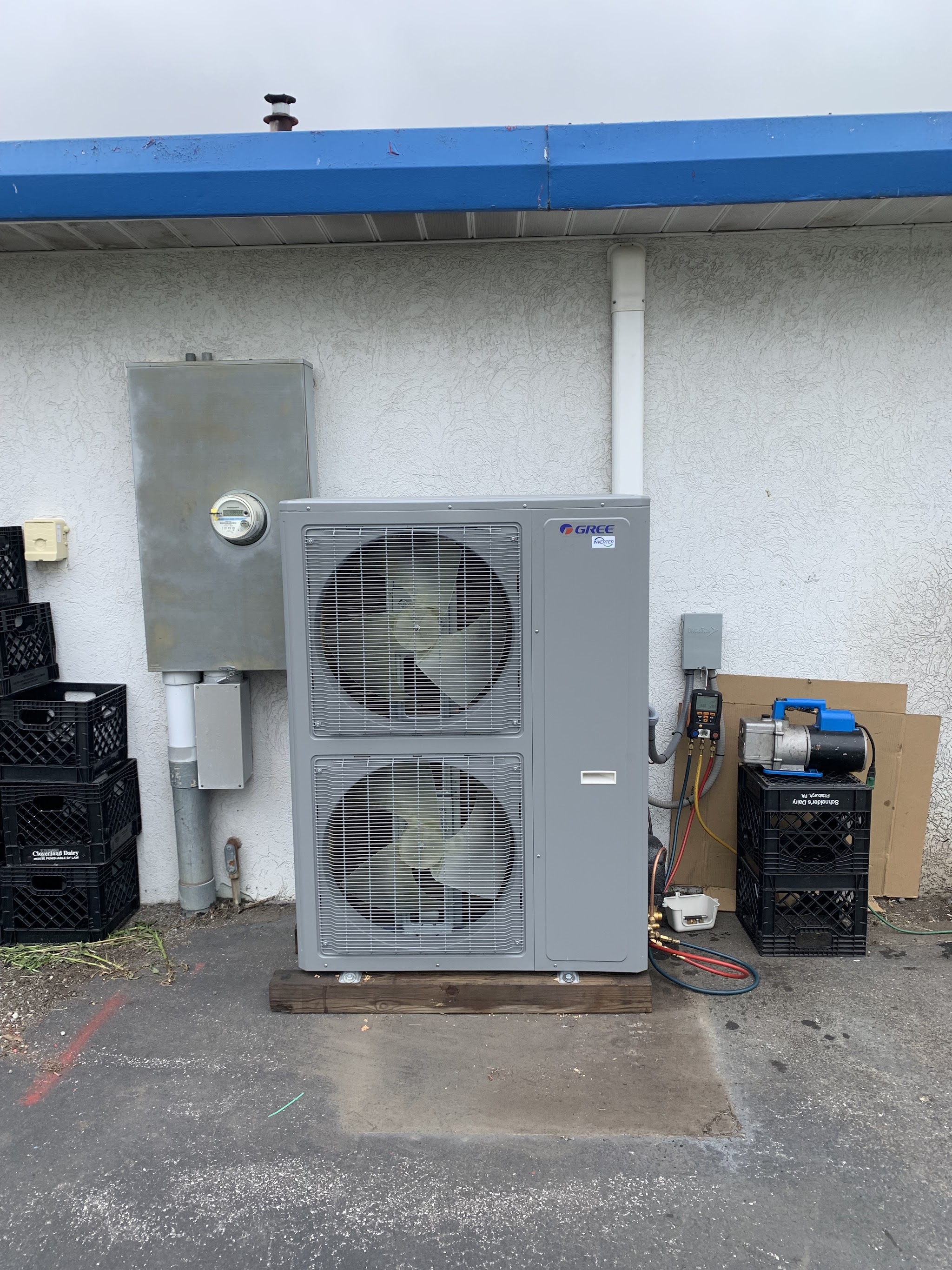 Commercial HVAC equipment serviced by G&M